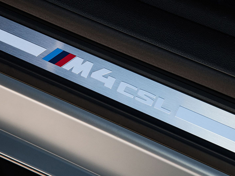 تمتع بقوة أداء متفوق وبقيادة خفيفة وسلسلة مع سيارة BMW M4 CSL في نسختها المتطورة